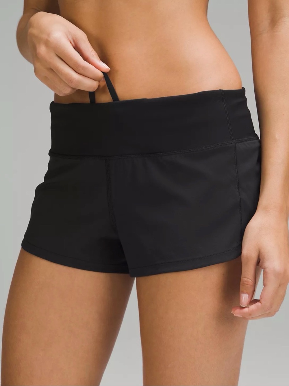 Lululemon Hotty Hot Shorts II Long 4” Black Size 6 Tall